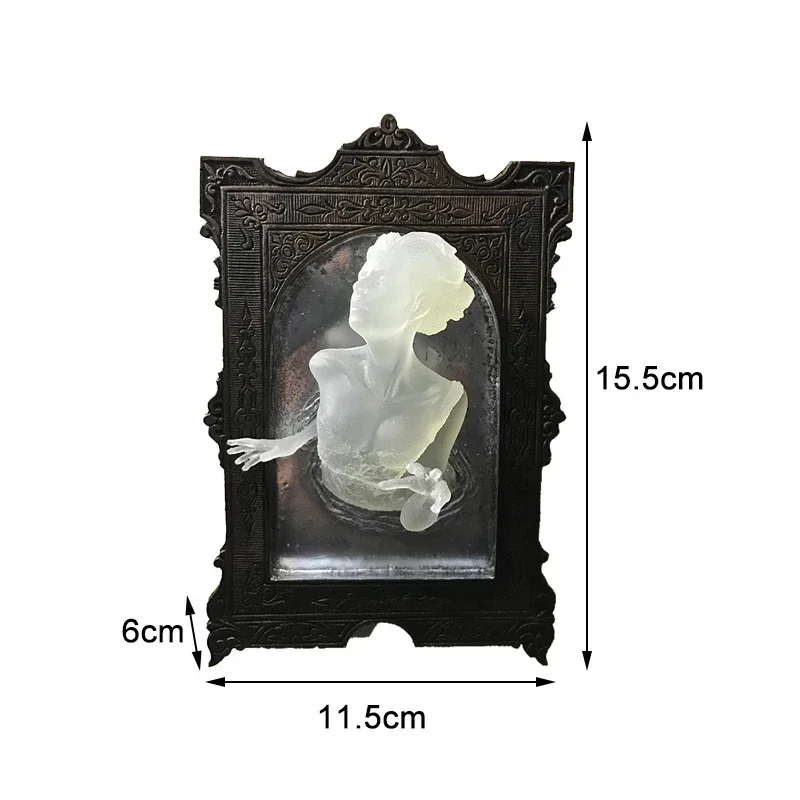 Gothic Devil Hand Wall Decor,  - đánh giá và giá Resin Art For Photo Frame